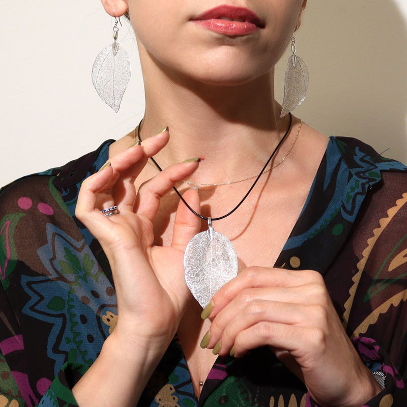 Necklace - Bravery Leaf - Silver product image