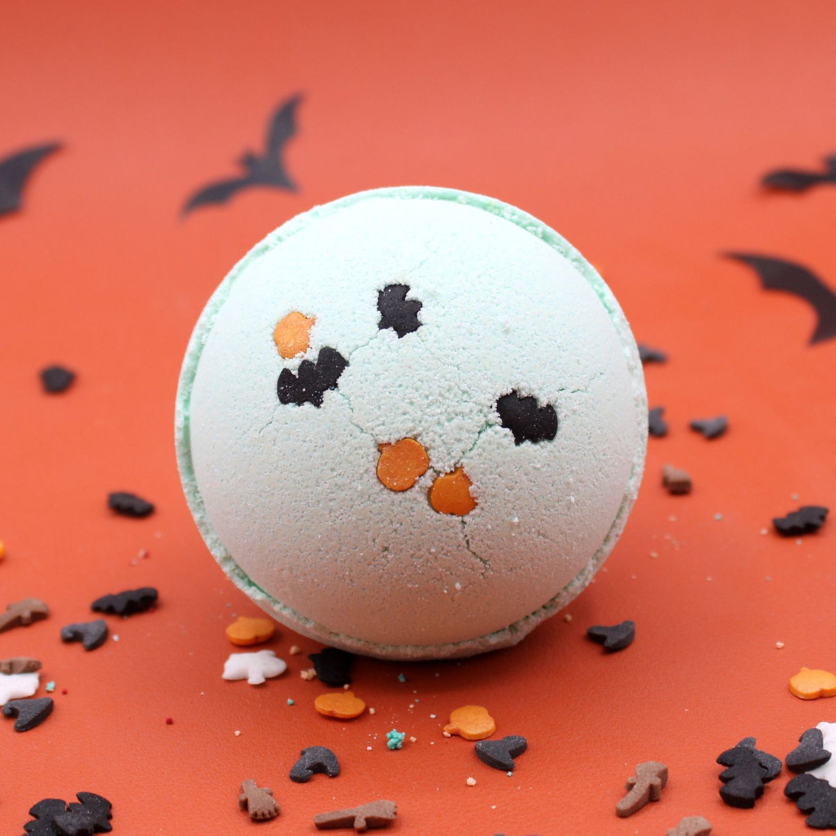 Coconut & Lime Halloween Bath Bomb product image 4