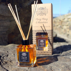 200ml Lemon & Nutmeg Essential Oil Reed Diffuser product image 5