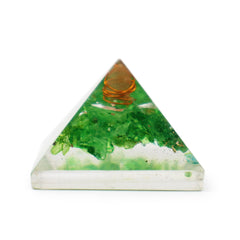 Sm Orgonite Pyramid 25mm Gemchips and Copper (assorted colours/designs) product image 4