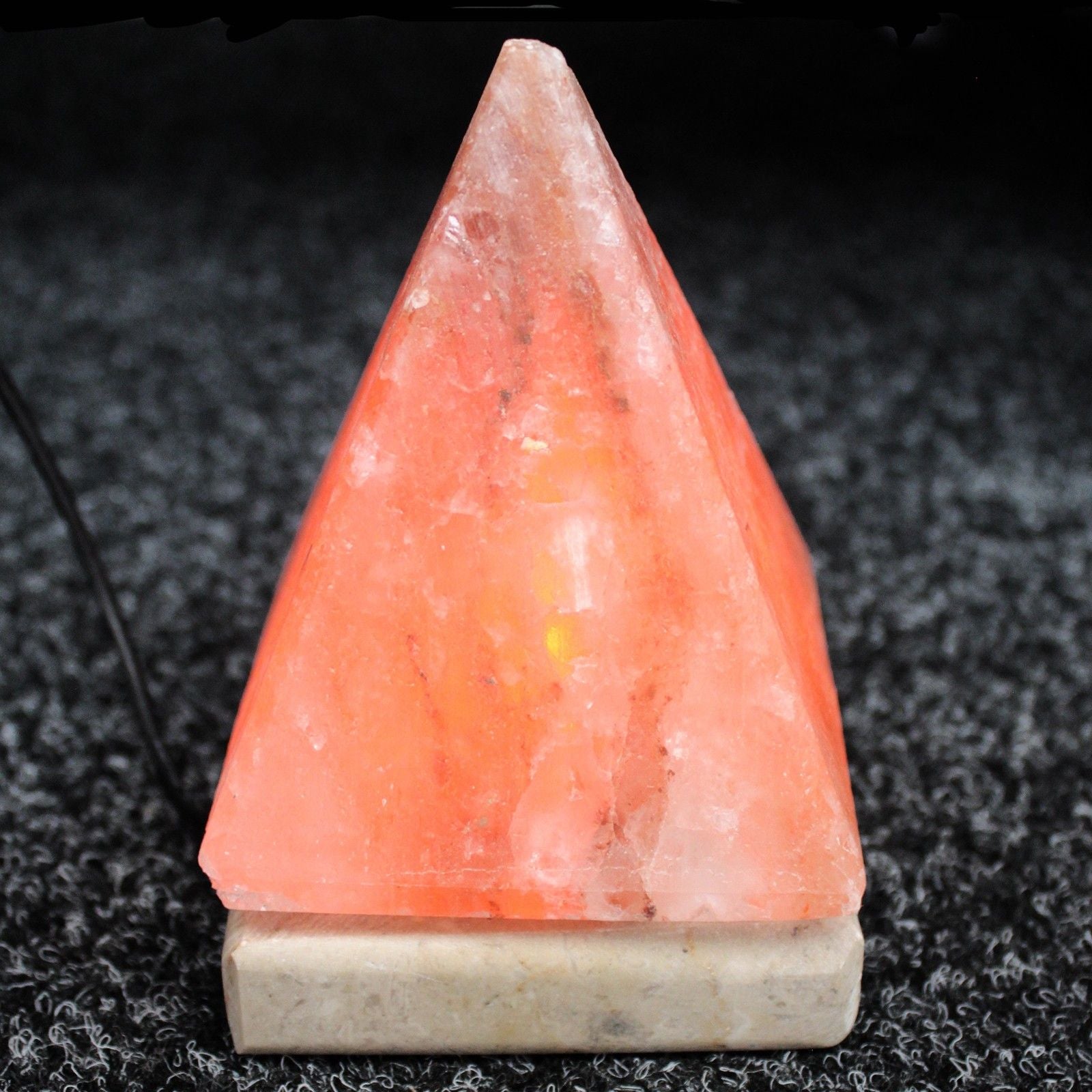 Quality USB Pyramid Salt Lamp - 9 cm (single) product image