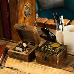 Small Enamelled Box - Lune D'Amore product image 5
