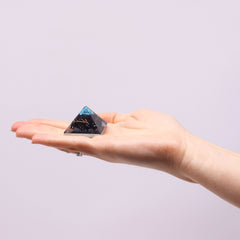 Sm Orgonite Pyramid 25mm Gemchips and Copper (assorted colours/designs) product image 10