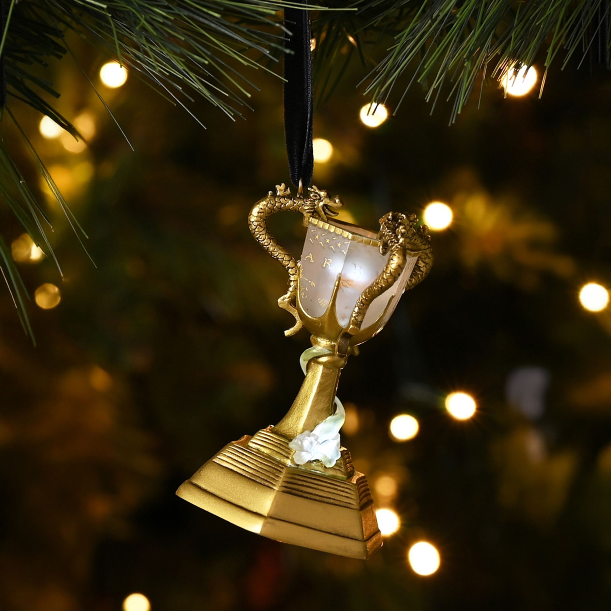 Warner Bros Harry Potter Alumni LED Hanging Decoration - Triwizad Cup